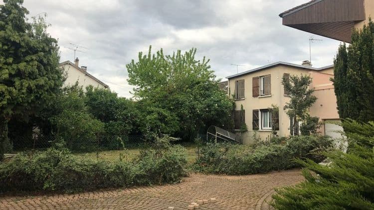 Terrasse à renaturer avant